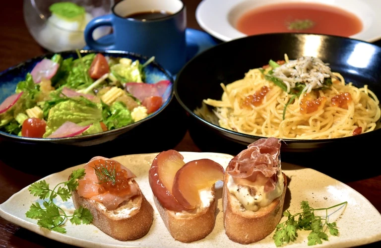 友達と過ごす特別な夜を演出するグルメバル